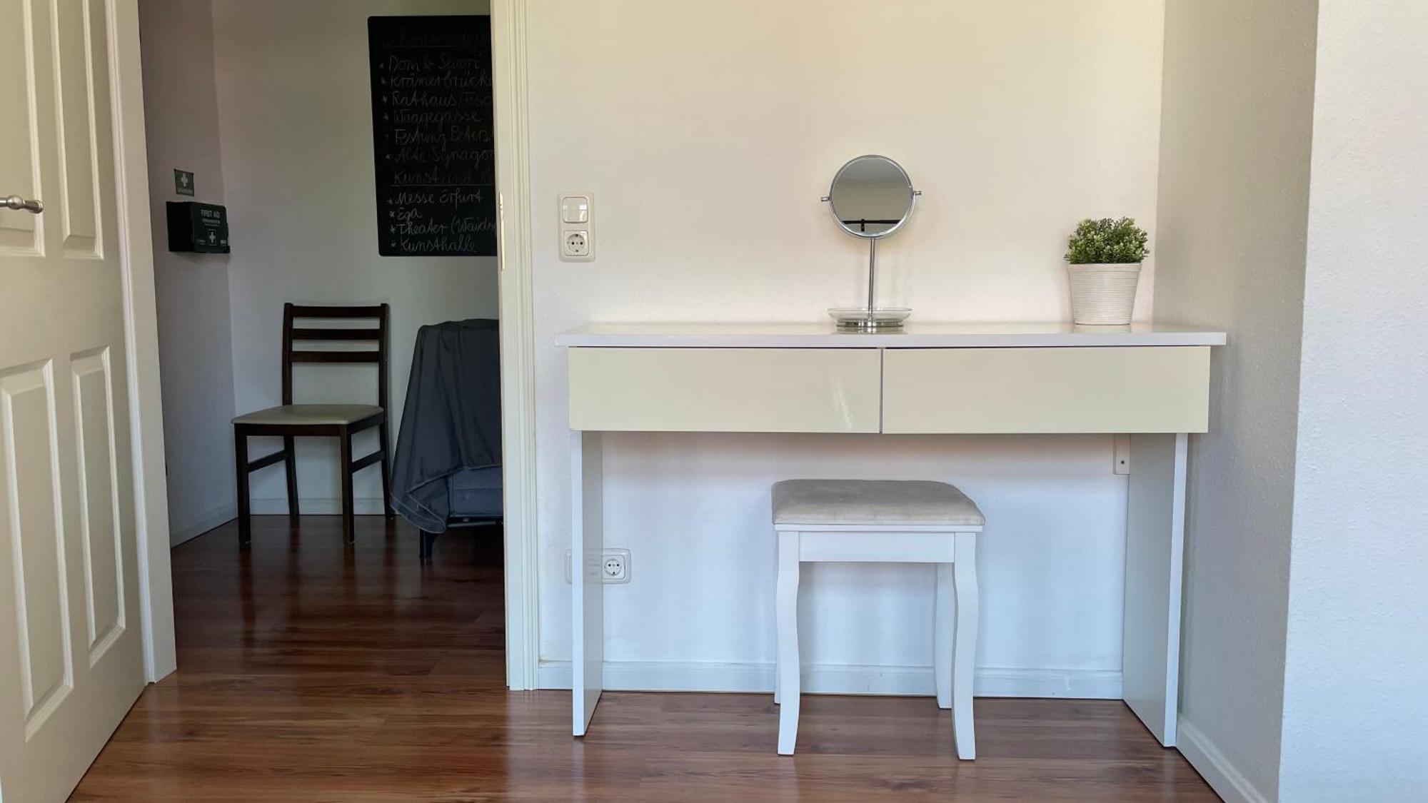 ארפורט Mk Altstadt Apartment מראה חיצוני תמונה
